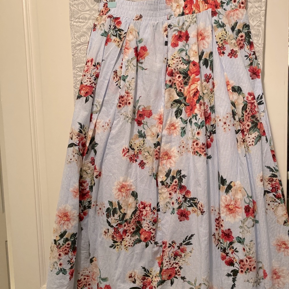 Tommy Hilfilger Floral Midi Skirt